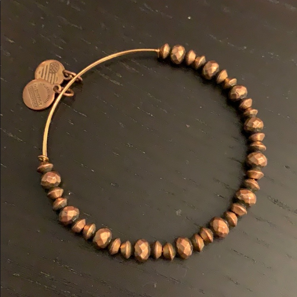 ALEX and ani bracelet⭐️